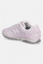 New Balance 204 Süet