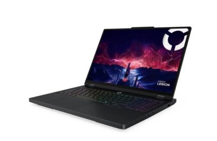 Lenovo Legion Pro 5 16ADR10 Oyuncu Dizüstü Bilgisayarı - Onyx Grey (AMD Ryzen 9 8940HX, 32GB RAM, 1TB SSD, RTX 5060 8GB 115W, 16" WQXGA 240Hz IPS Ekran) 7-9 GÜN TESLİM SÜRESİ